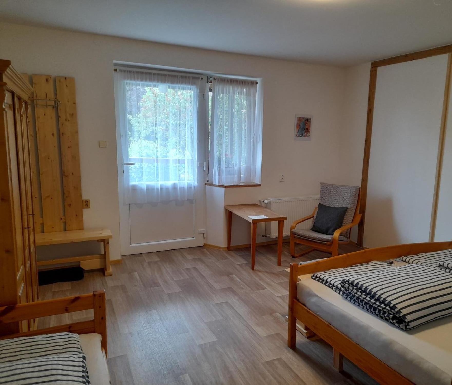 Hrncirna Apartment Kněževes Bagian luar foto